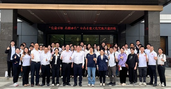 b7653a64a796f9a47a34de231ebac817.jpg b7653a64a796f9a47a34de231ebac817.jpg